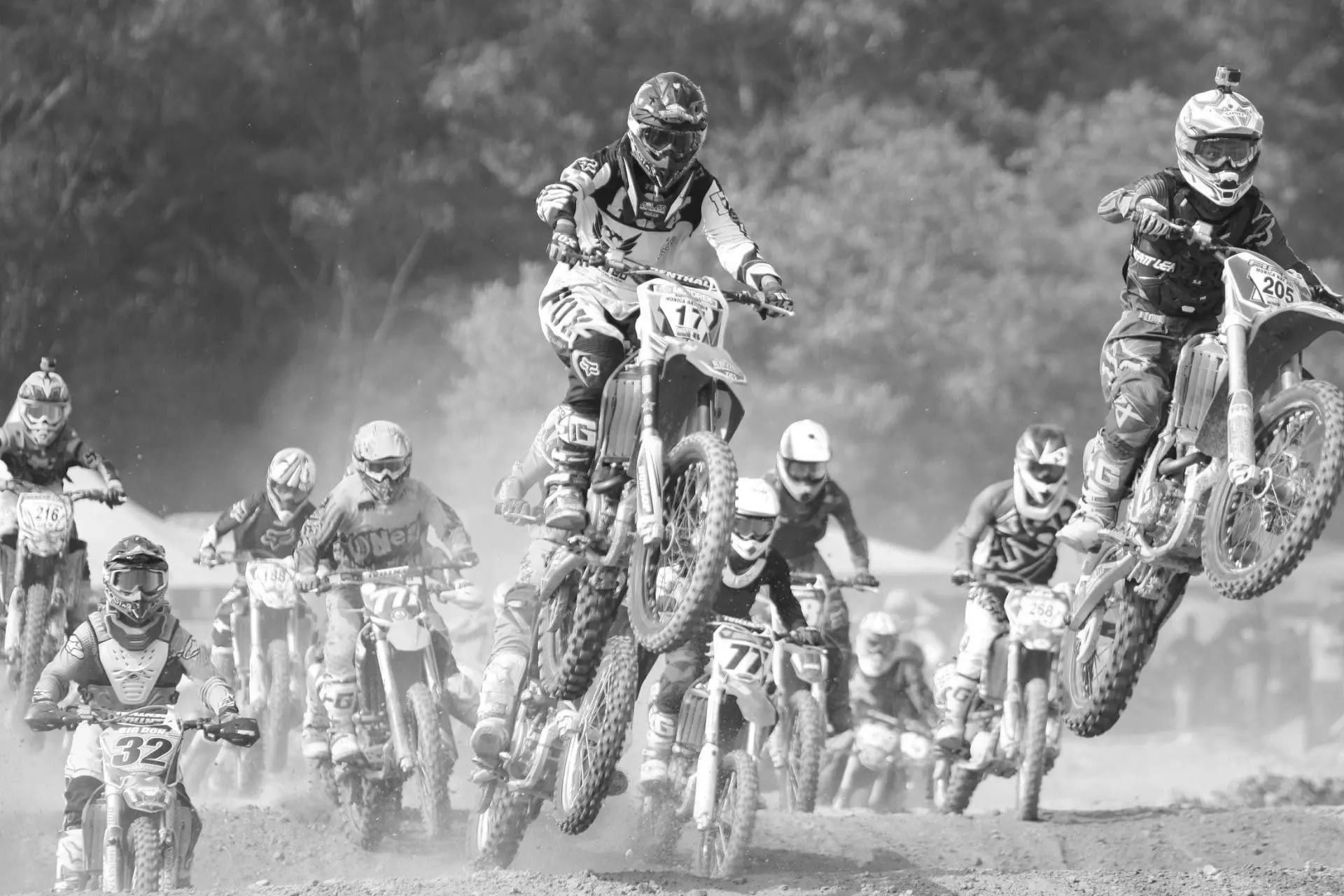 Dirt Bikes Competition 15