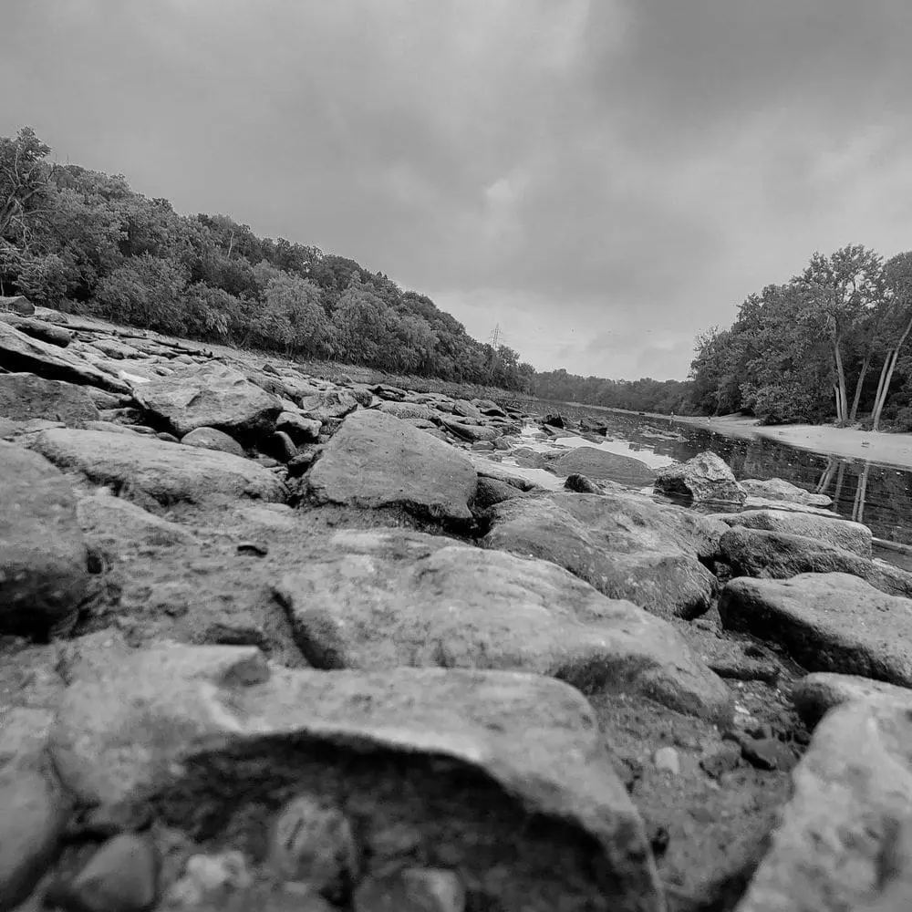 Best Hiking Trails in Brooklyn Park MN
