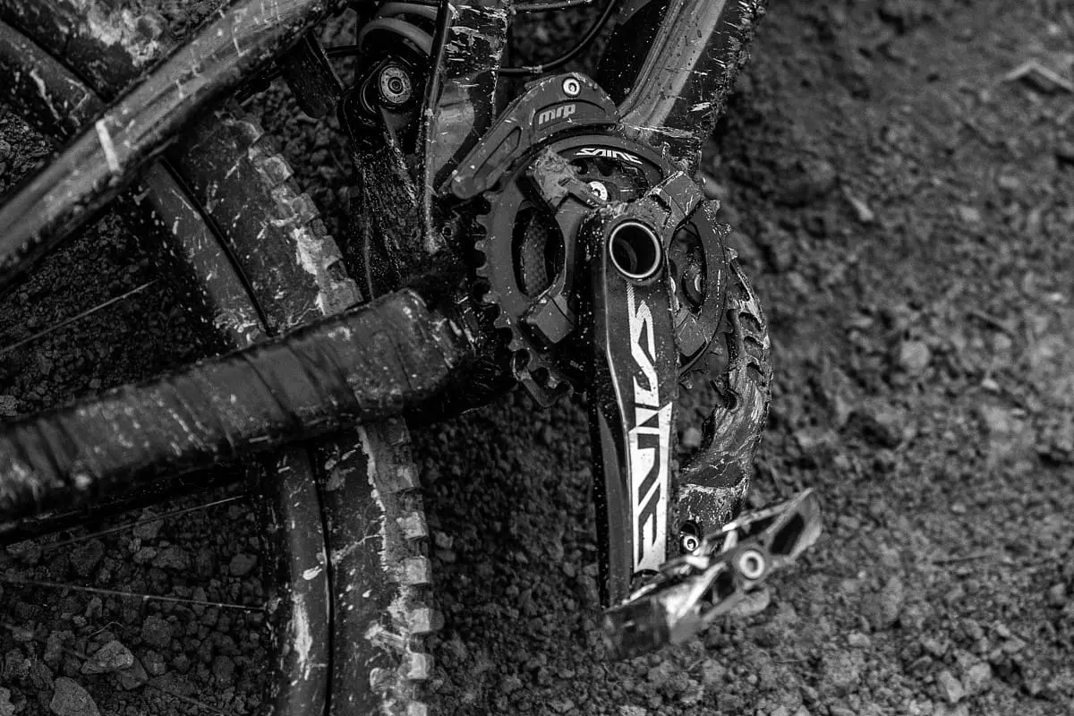 Best 8 speed Bike Chains and Chain Guides