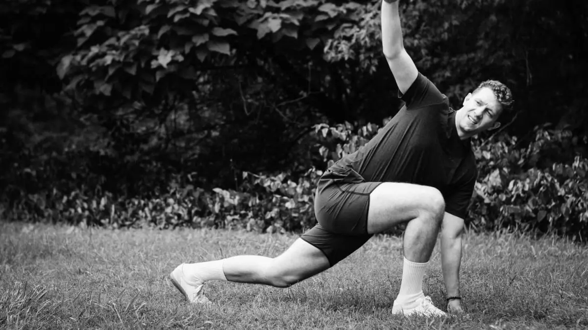 Best Mens Yoga Shirts