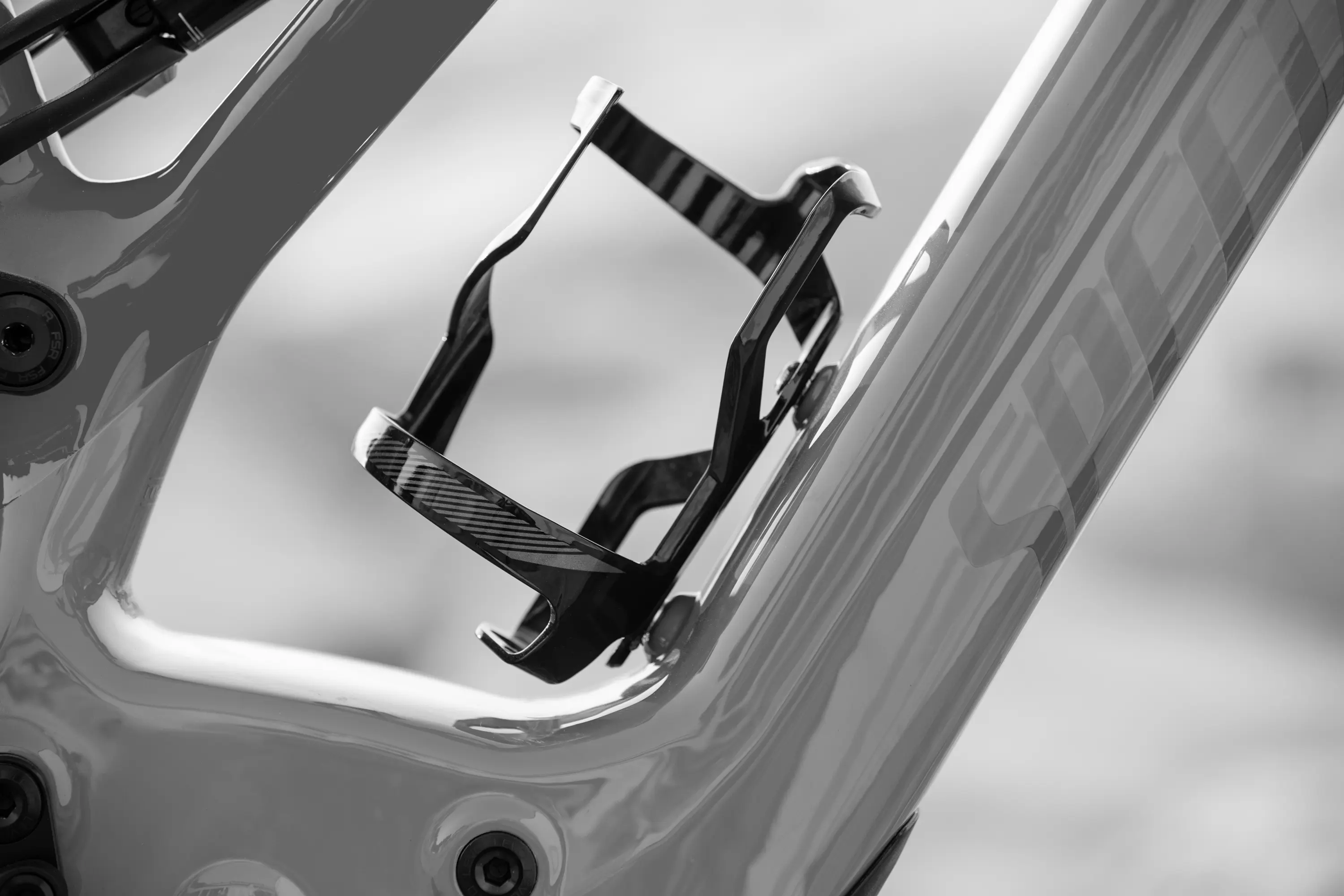Best Water Bottles and Cages