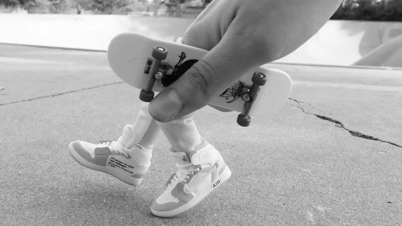 Finger Toy Skateboards