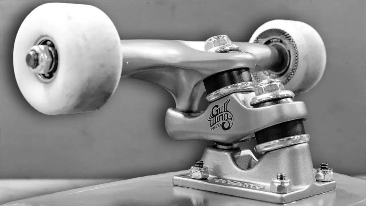 Skateboard Trucks