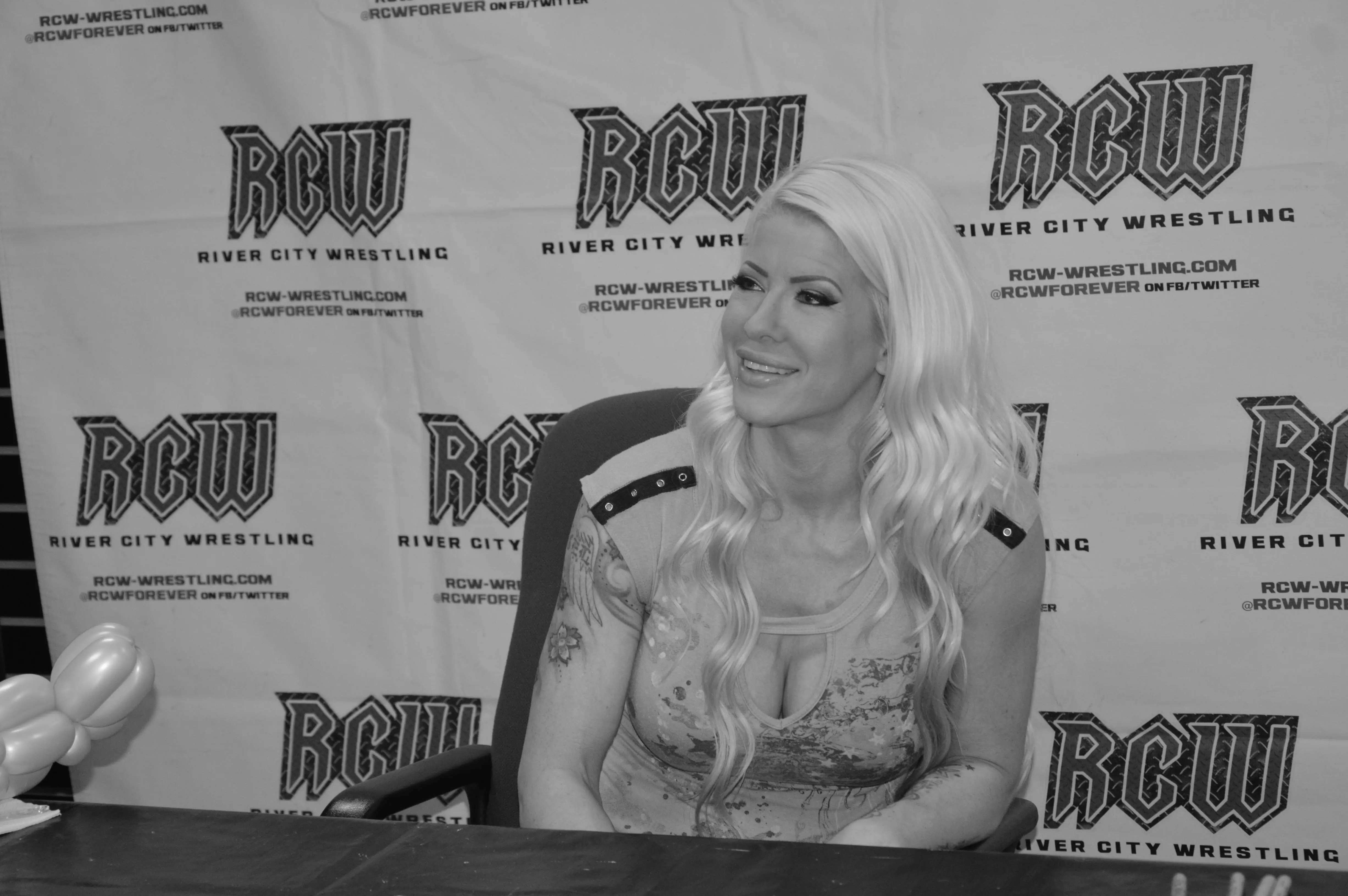 Angelina Love Wrestler