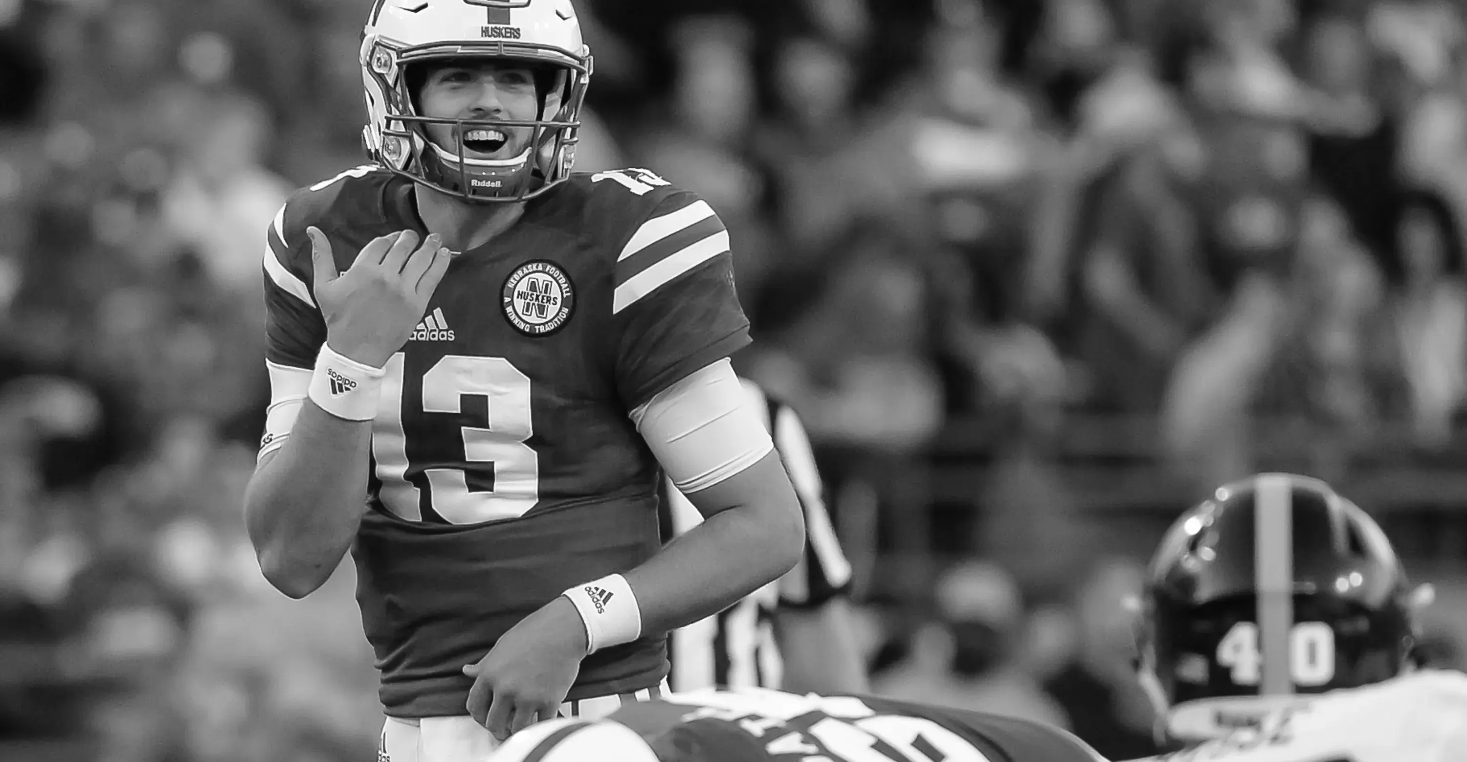 Tanner Lee college football quarterback