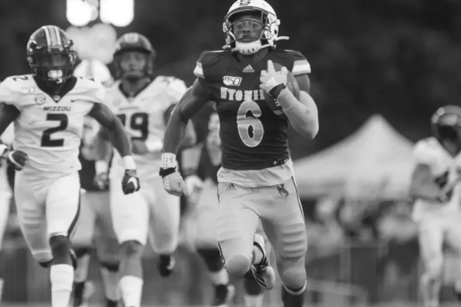 Ahmari Davis college football running back