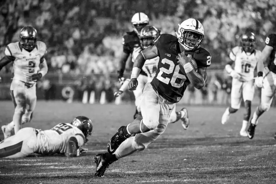 Akeel Lynch college football running back