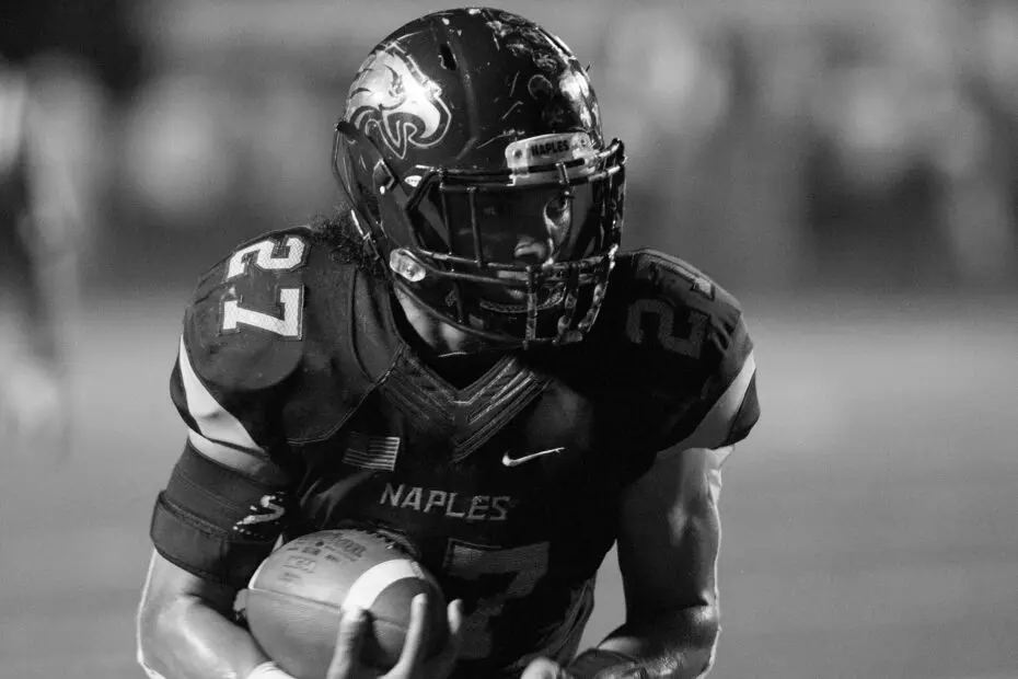 Chez Mellusi college football running back