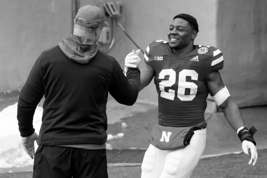 Dedrick Mills college football running back