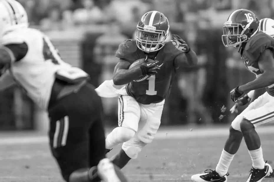 Dee Hart college football running back