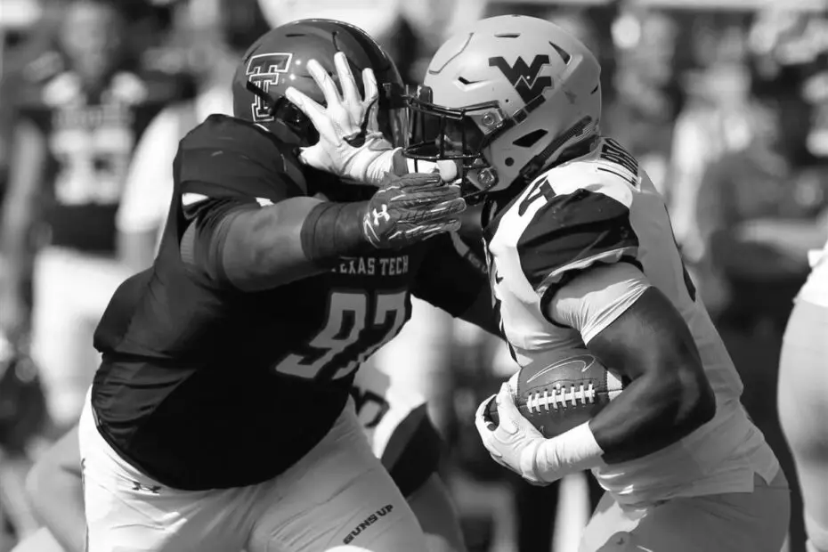 Dustin Garrison college football running back