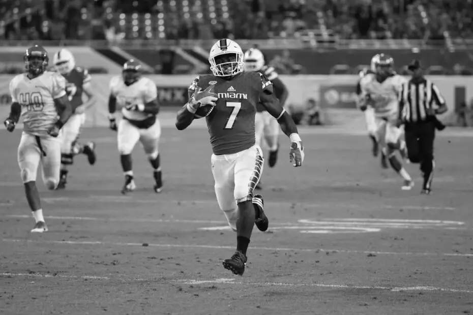 Gus Edwards college football running back