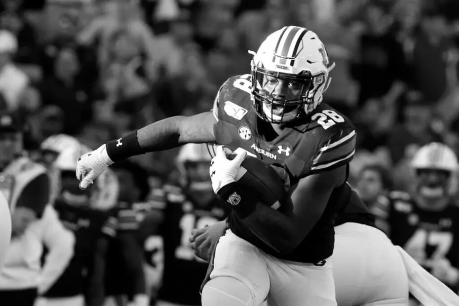 JaTarvious Whitlow college football running back