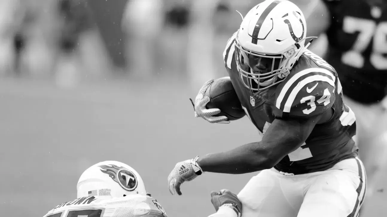 Josh Robinson college football running back