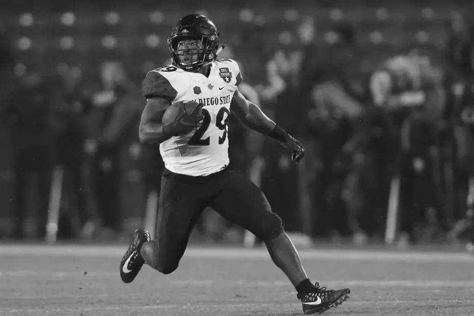 Juwan Washington college football running back