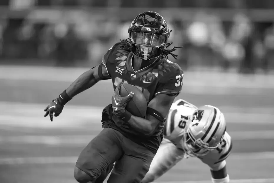 Kendre Miller college football running back