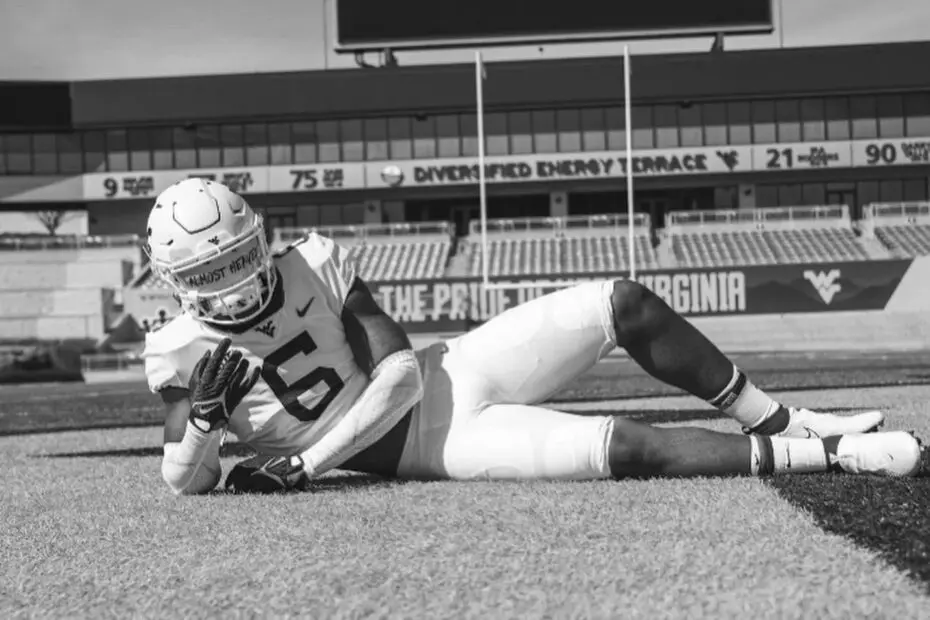 Kennedy McKoy college football running back