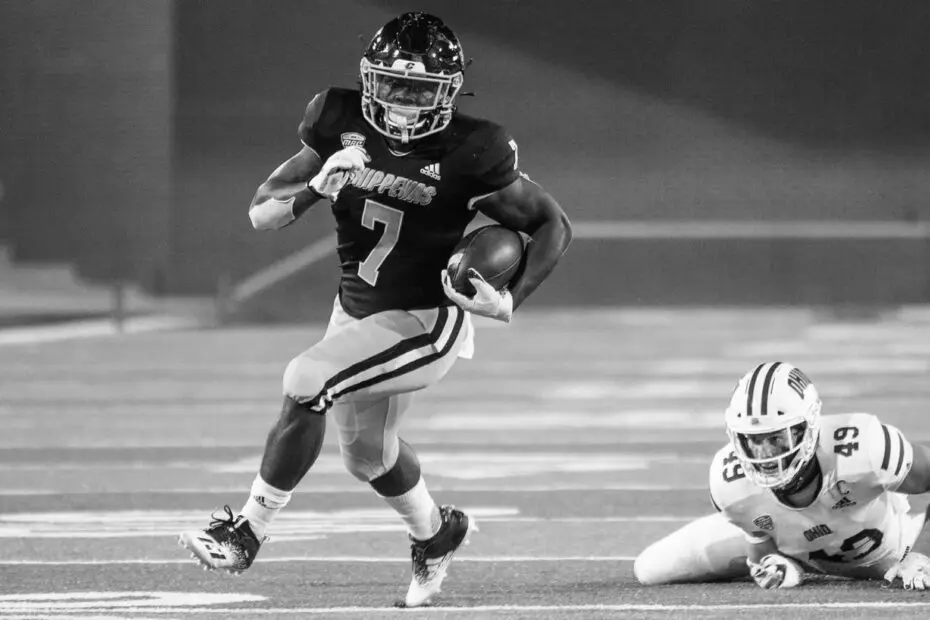 Kobe Lewis college football running back