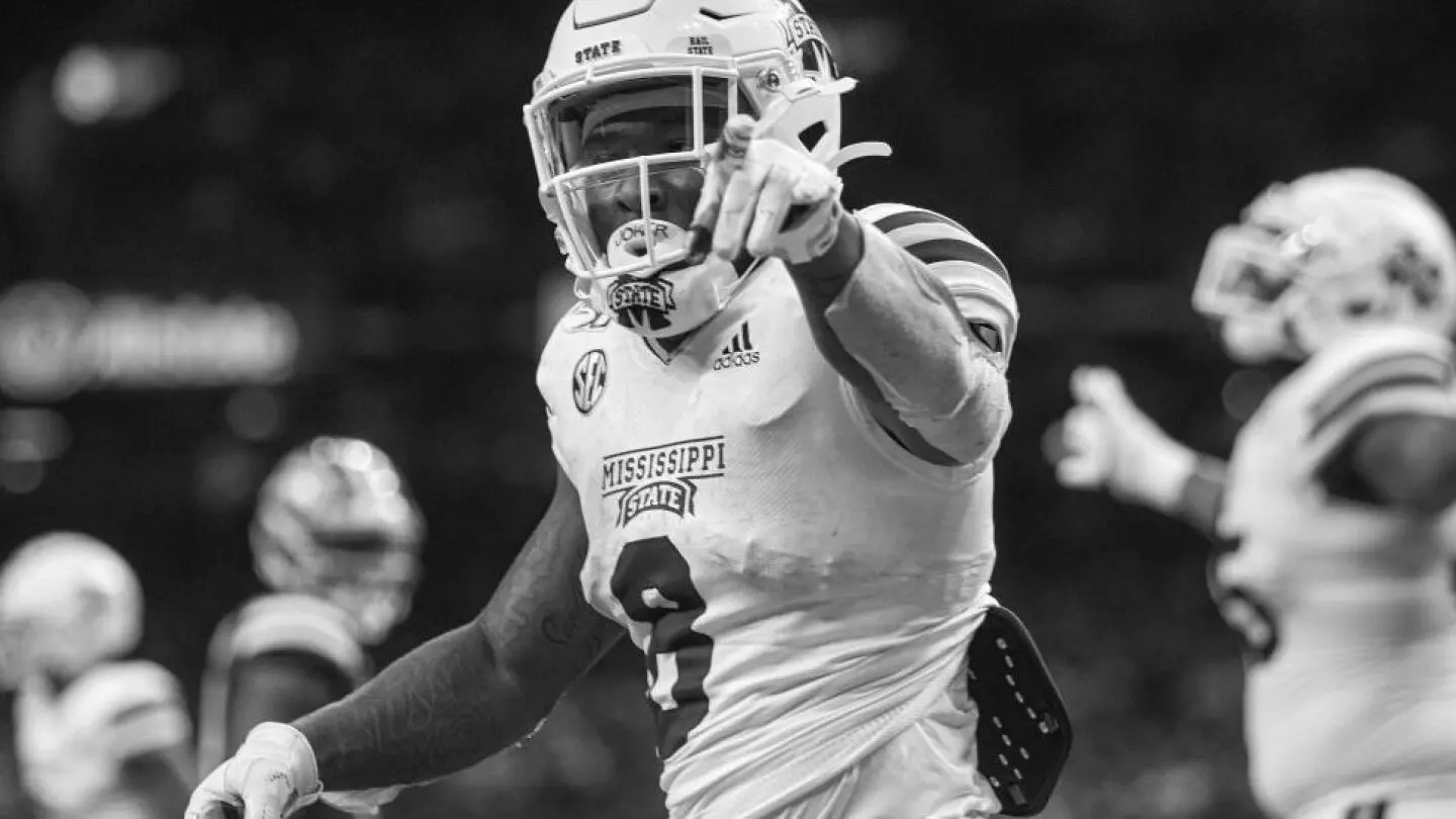 Kylin Hill college football running back