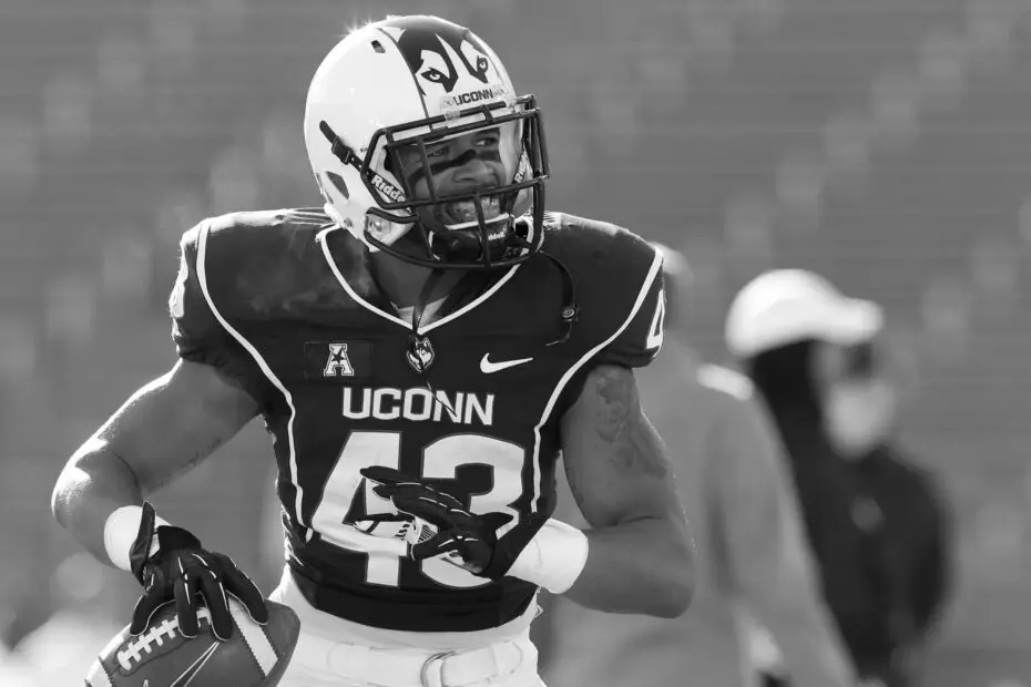 Lyle McCombs college football running back