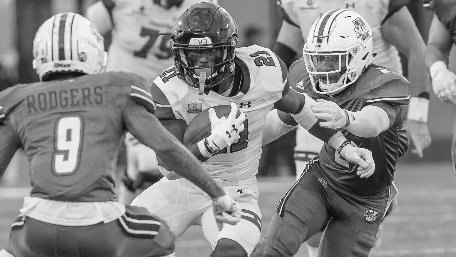 Marcus Outlow college football running back