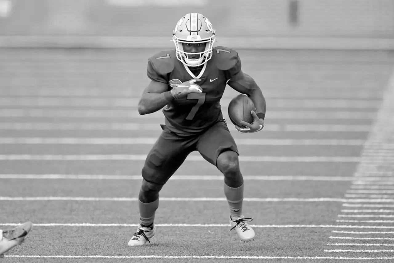 Michael Carter college football running back