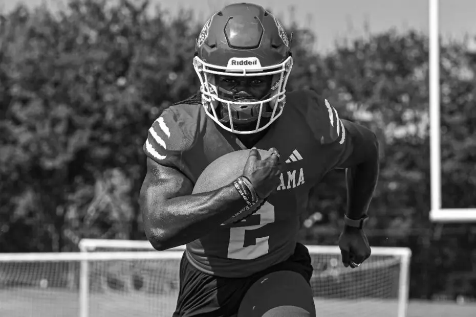 Nelson Smith college football running back