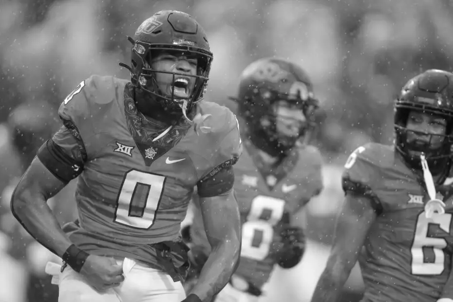 Ollie Gordon college football running back