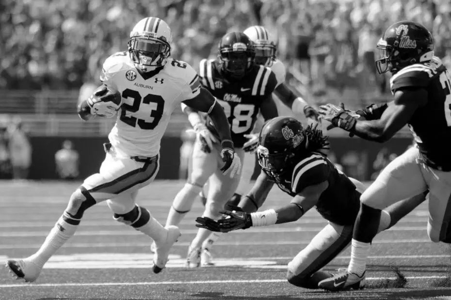 Onterio McCalebb college football running back