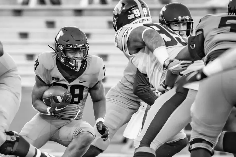 Reggie Love III college football running back