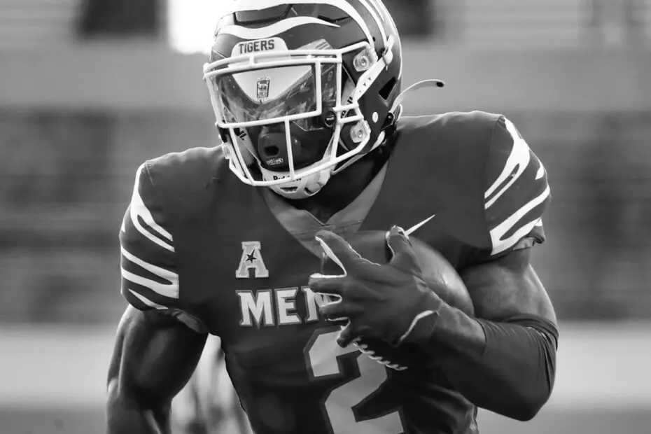 Rodrigues Clark college football running back