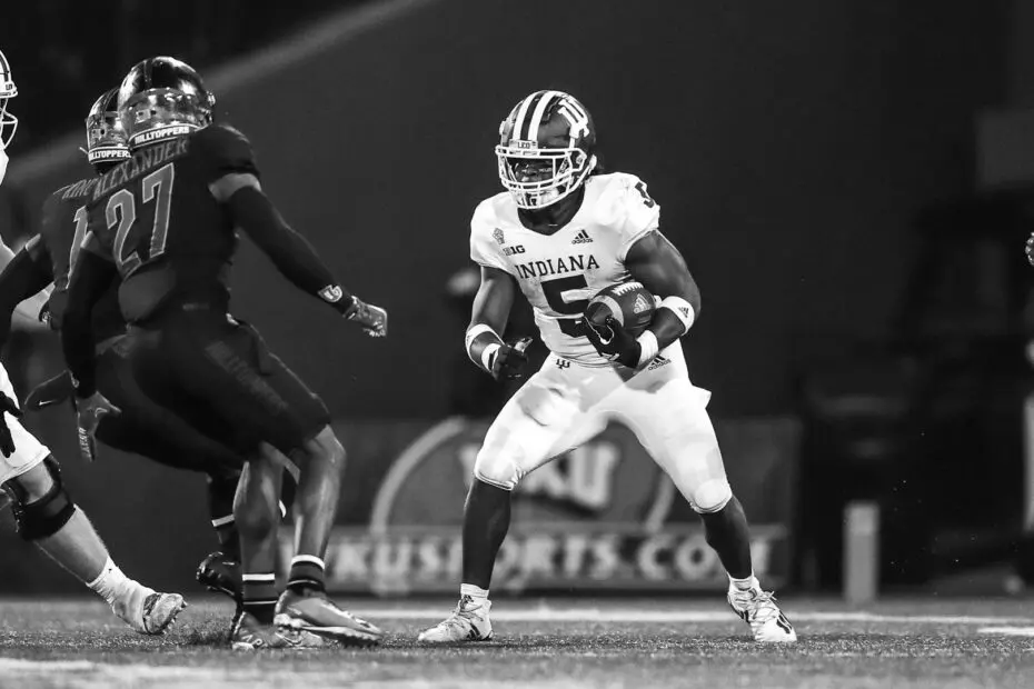 Stephen Carr college football running back