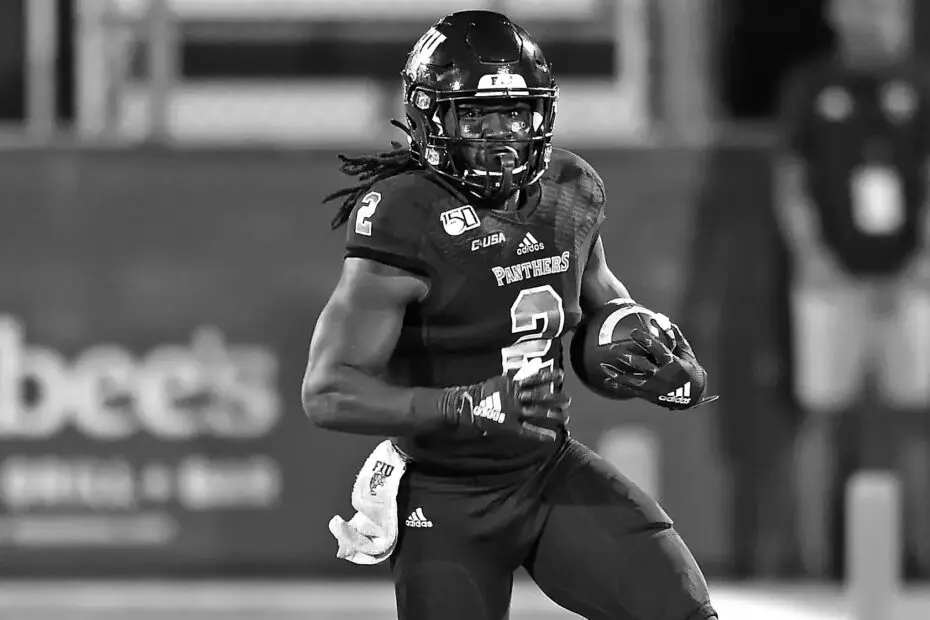 Tony Jones college football running back