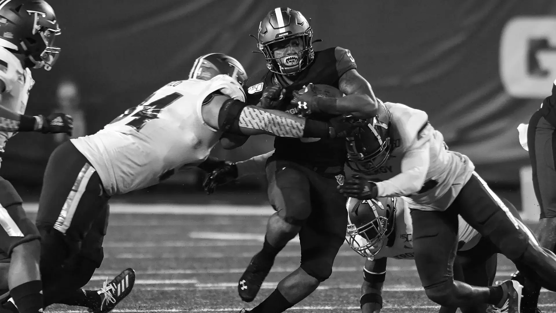 Tra Barnett college football running back