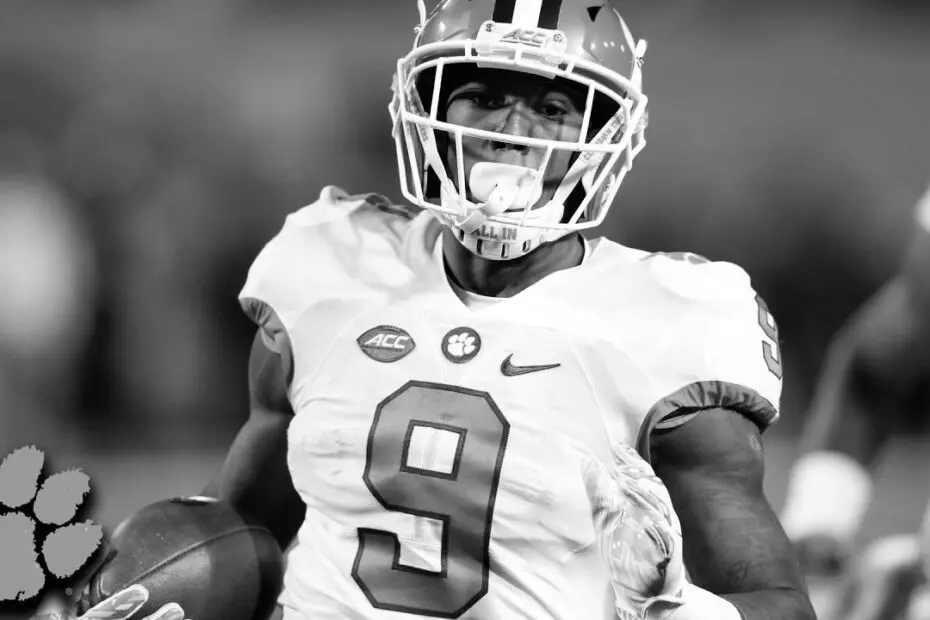 Wayne Gallman college football running back