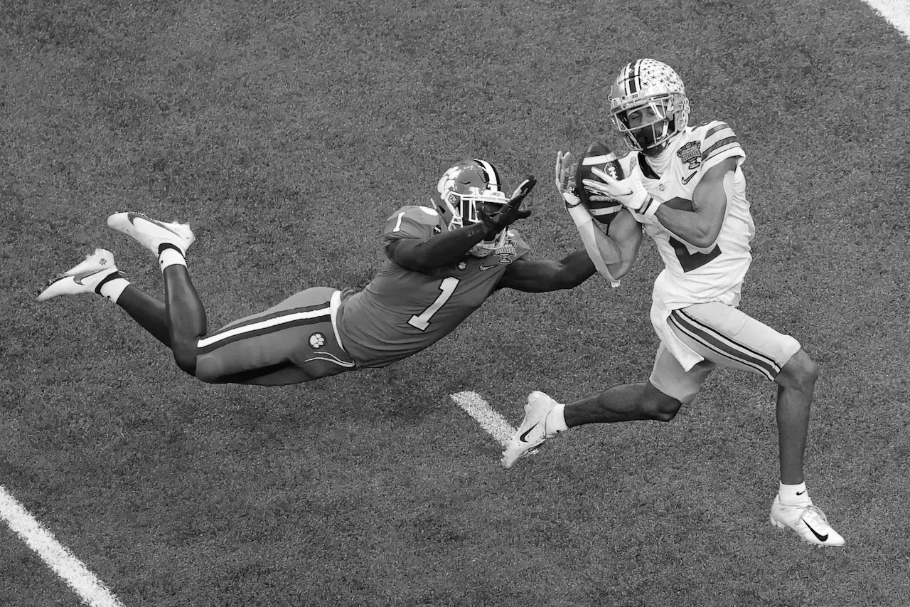 Chris Olave college football wide receiver