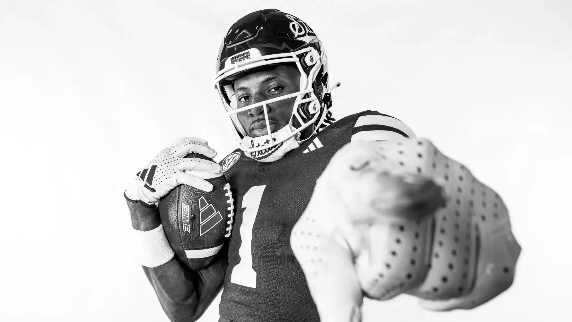 Kelly Akharaiyi college football wide receiver