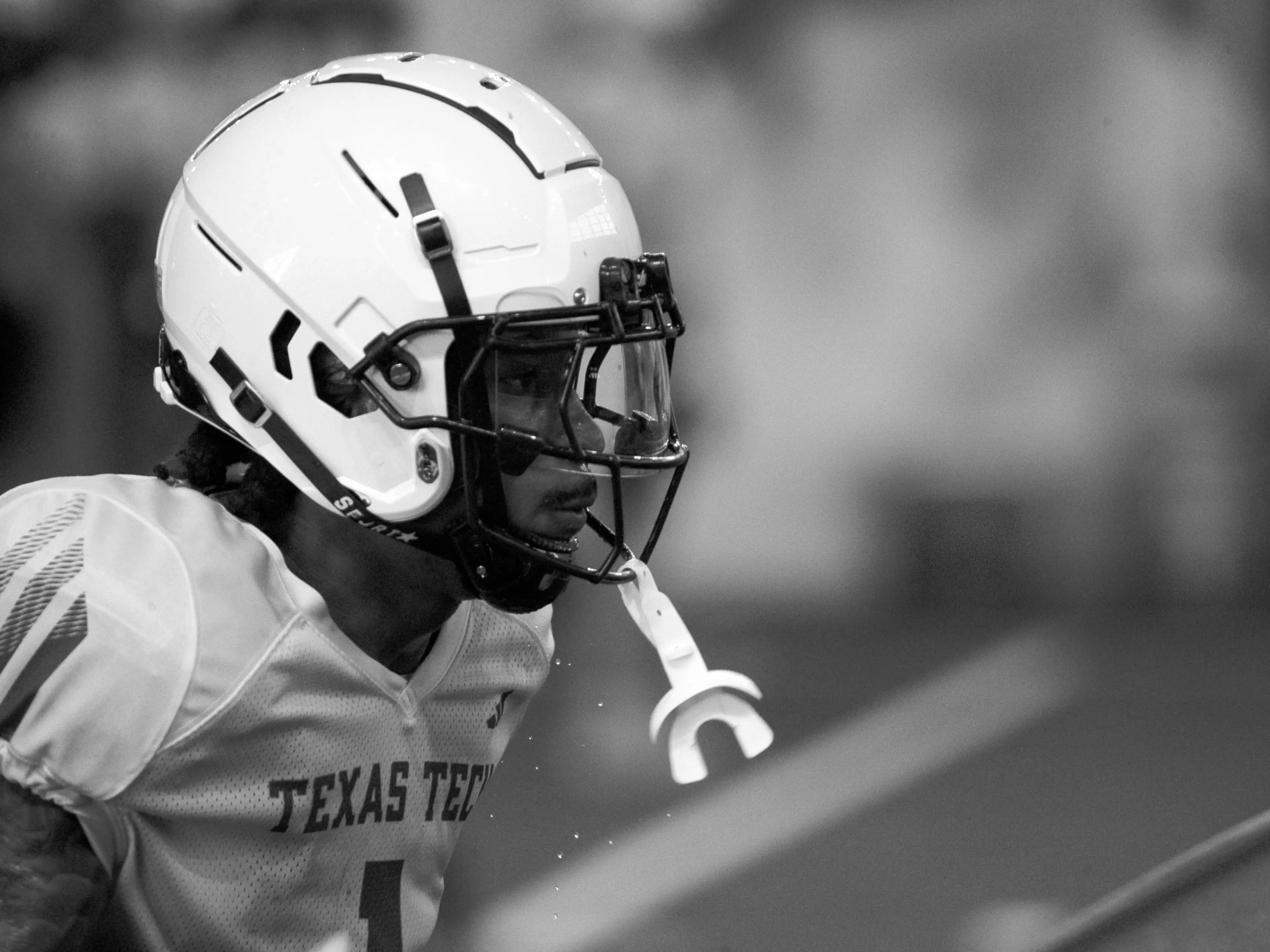 Micah Holder college football wide receiver