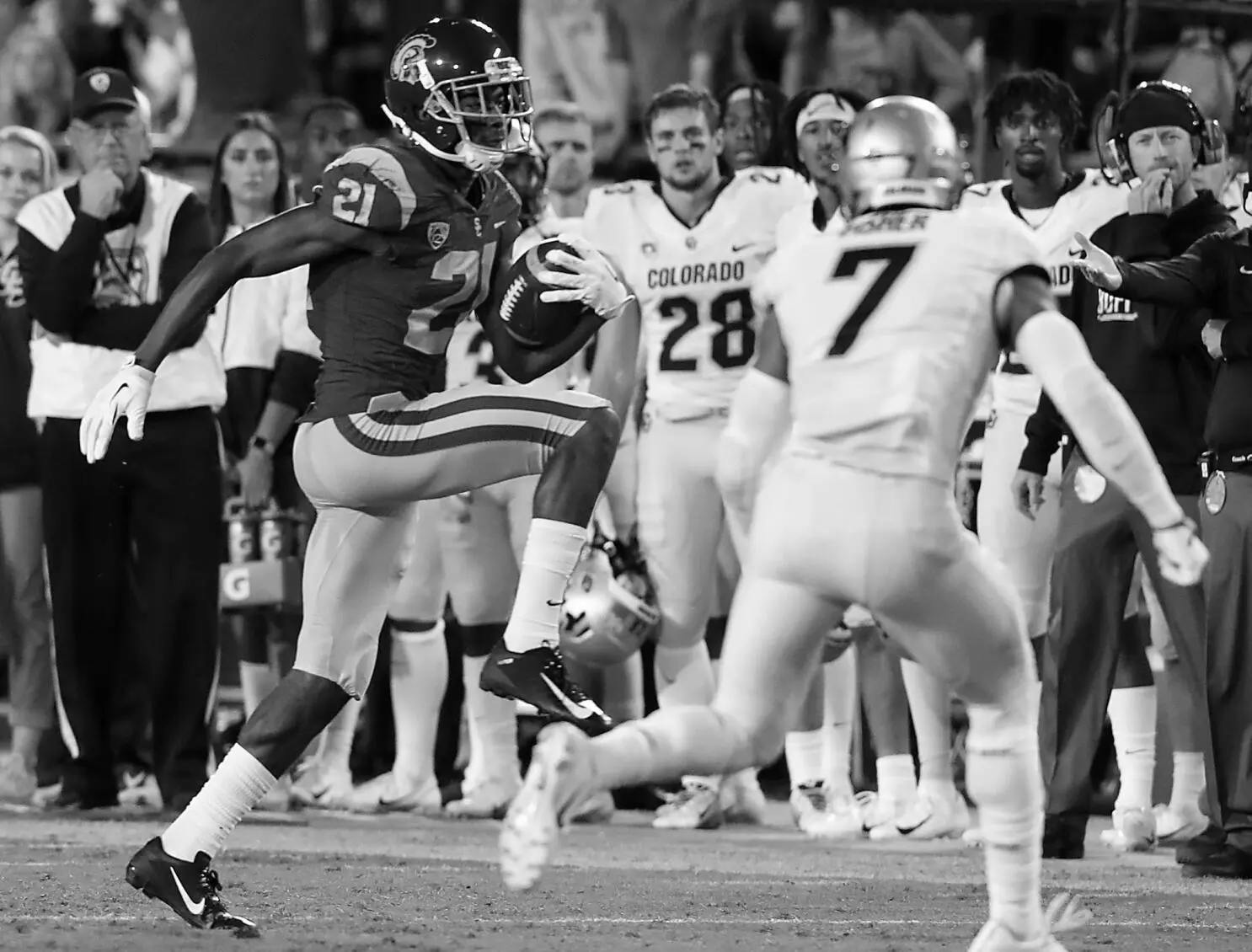 Tyler Vaughns college football wide receiver