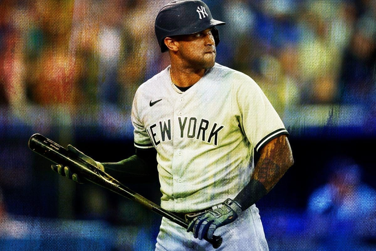 Aaron Hicks Stats