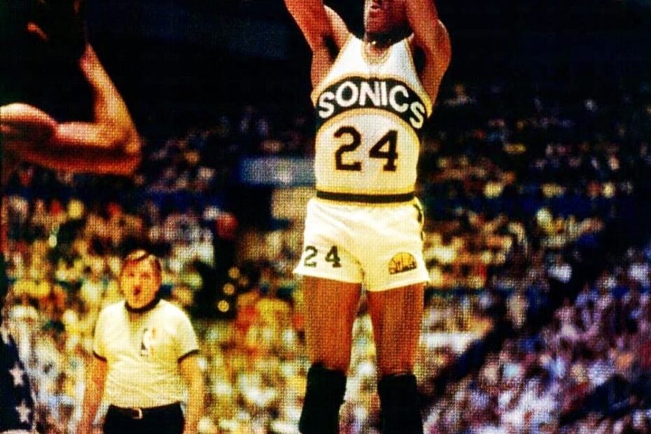 Dennis Johnson Stats