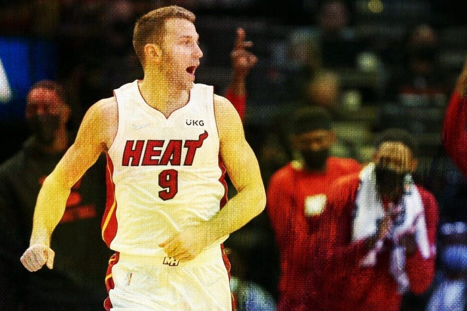 Nik Stauskas Stats