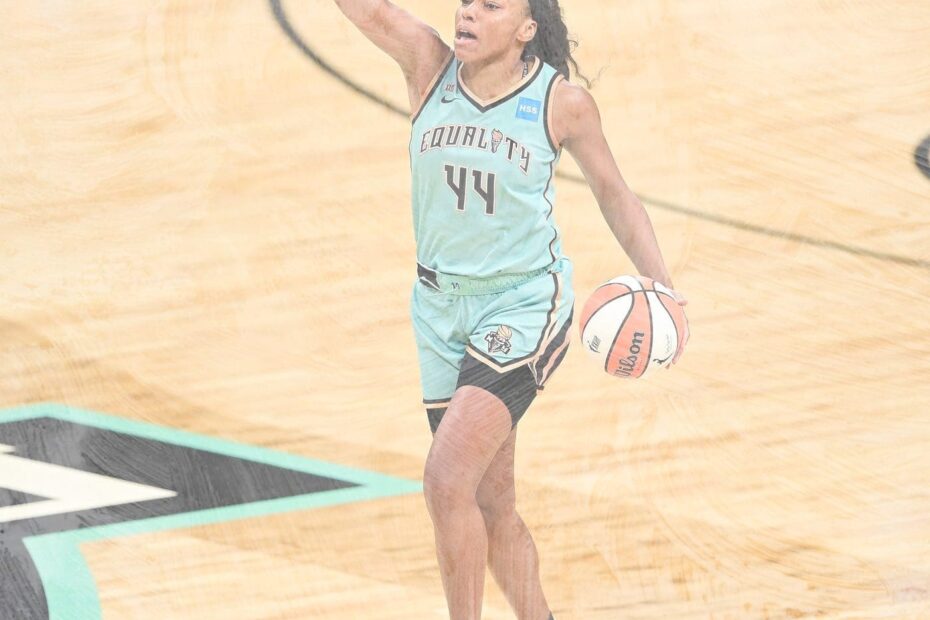 Betnijah Laney Stats