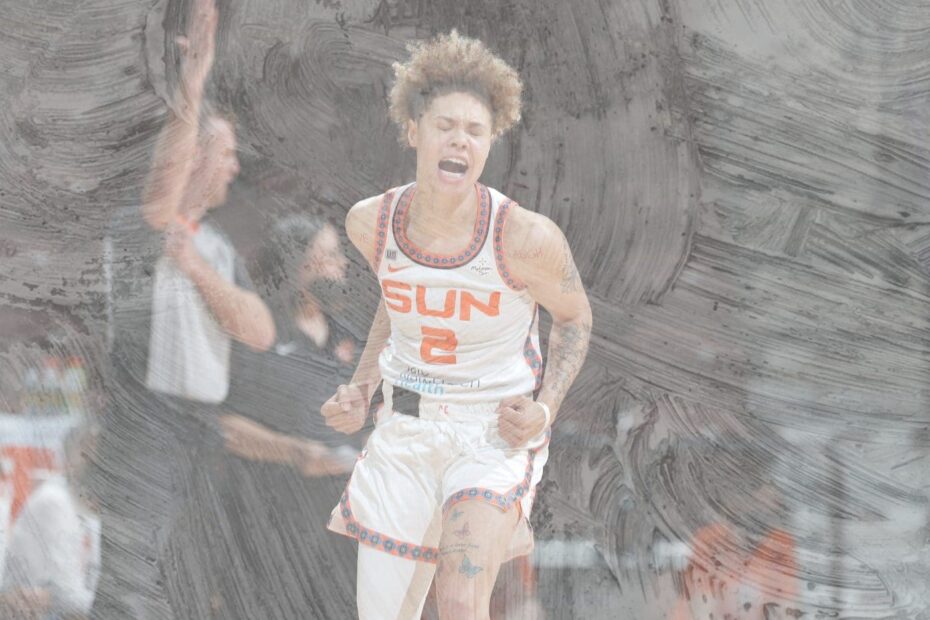 Natisha Hiedeman Stats