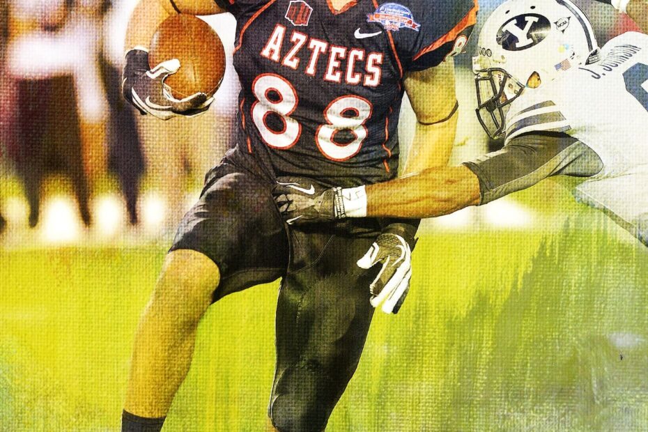 Gavin Escobar College Stats