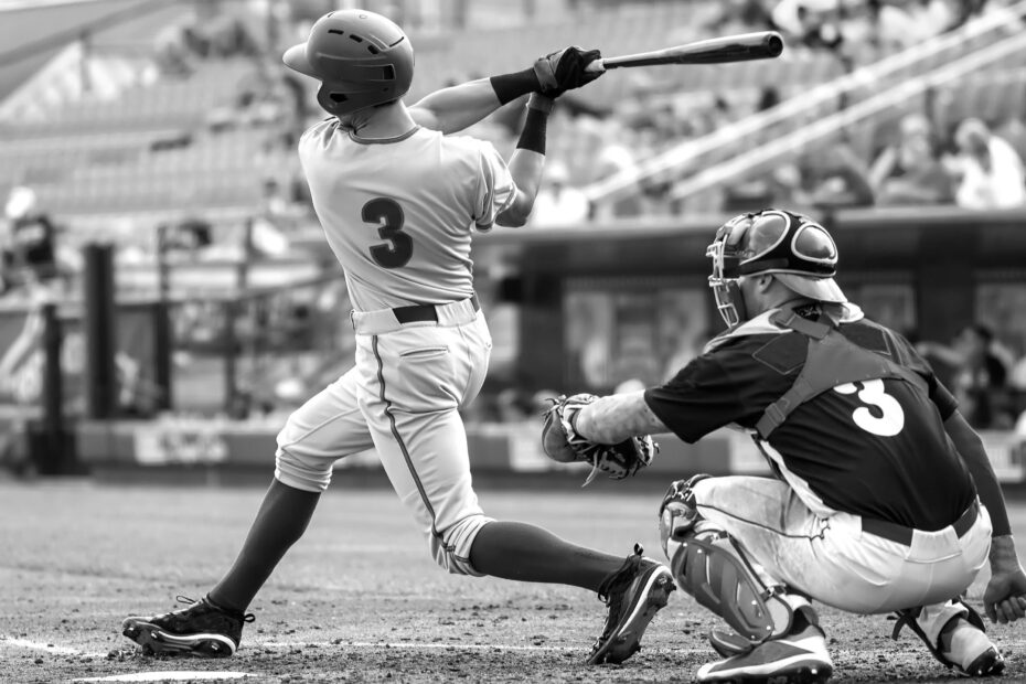 Baseball Mlb Player Hitting 8