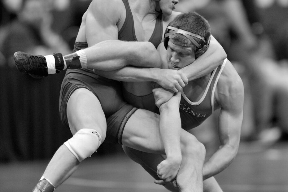 College Wrestling 16