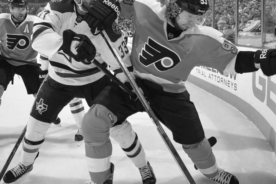 Dump and Chase Hockey
