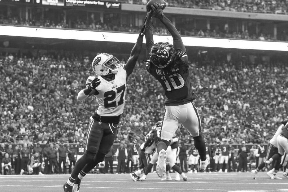 Football Nfl Wide Receiver Ca (17)