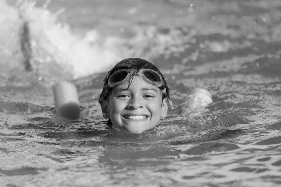 Swimming In A Pool (3)
